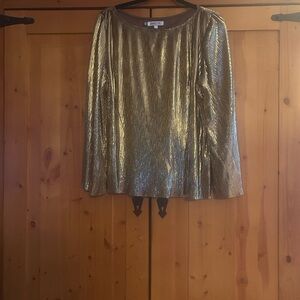 Jennifer Lopez Metallic Gold Long Sleeve Top NWOT